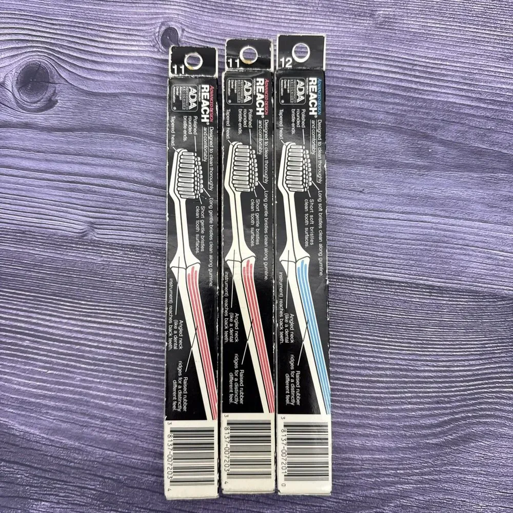 3 NOS Reach Toothbrushes 1990s New In Box Gentle Soft Bristles Advanced Design